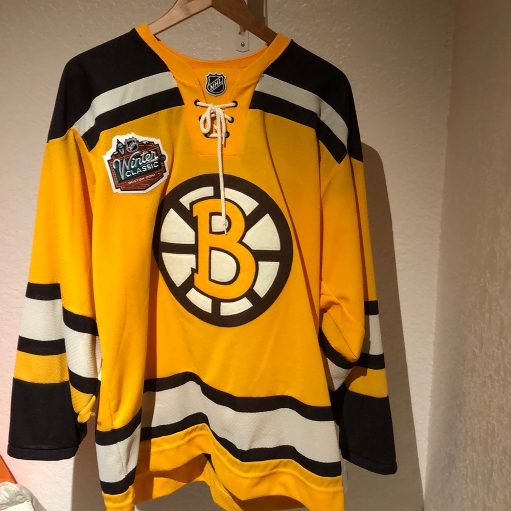 Boston Bruins 2010 Winter Classic Jersey Brand New With Tags